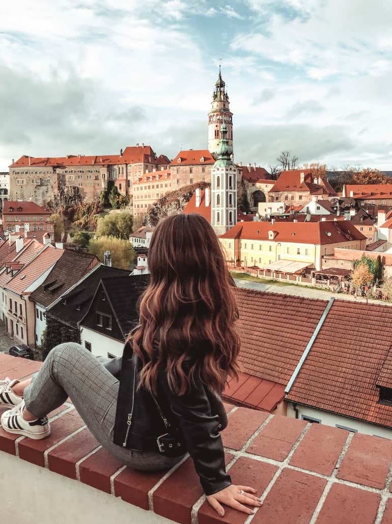 Blog post about taking a day trip to Cesky Krumlov in the Czech Republic 