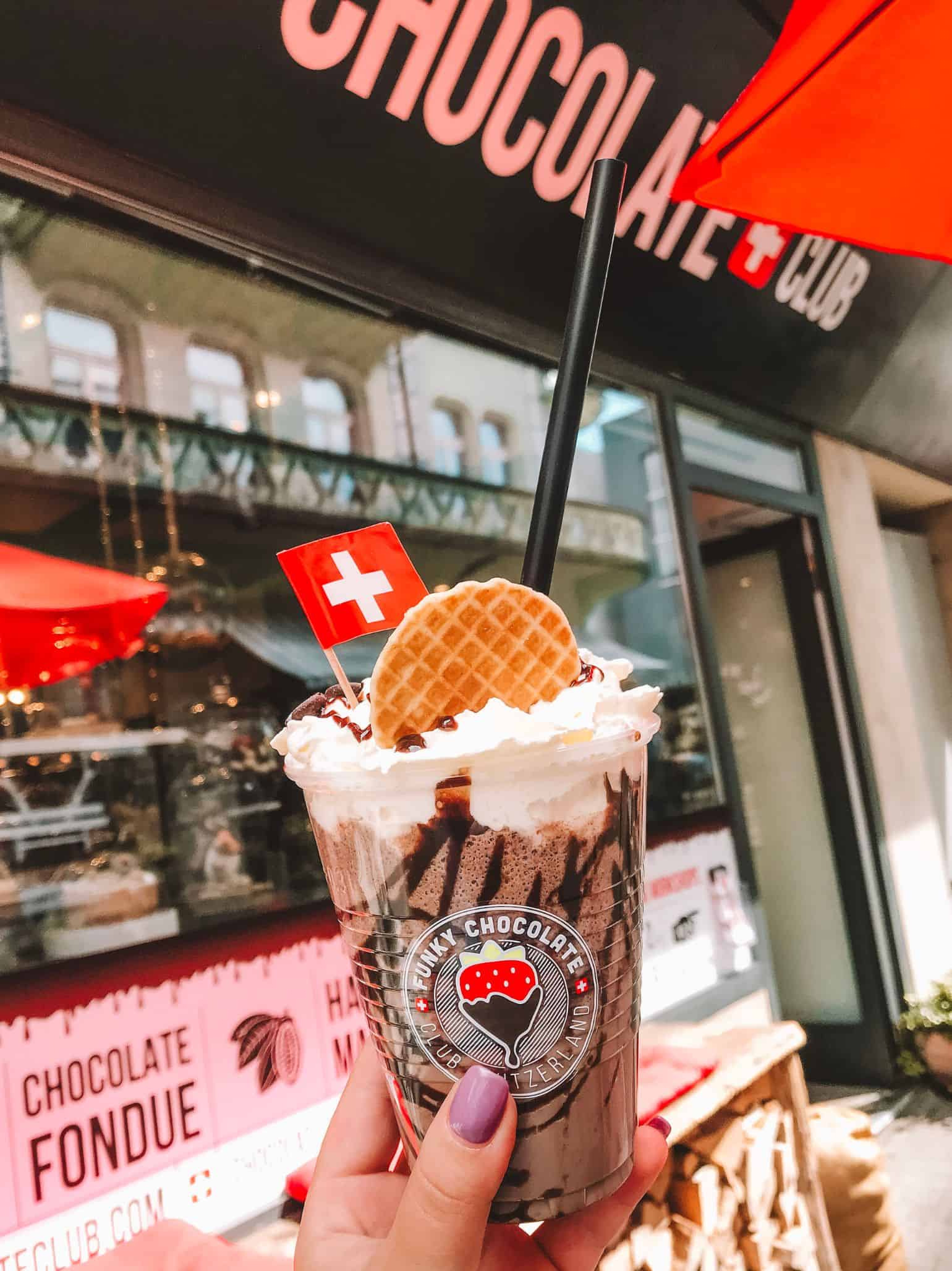 A summer version of Funky Chocolate's famous hot chocolate. Complete with a little Swiss flag. 