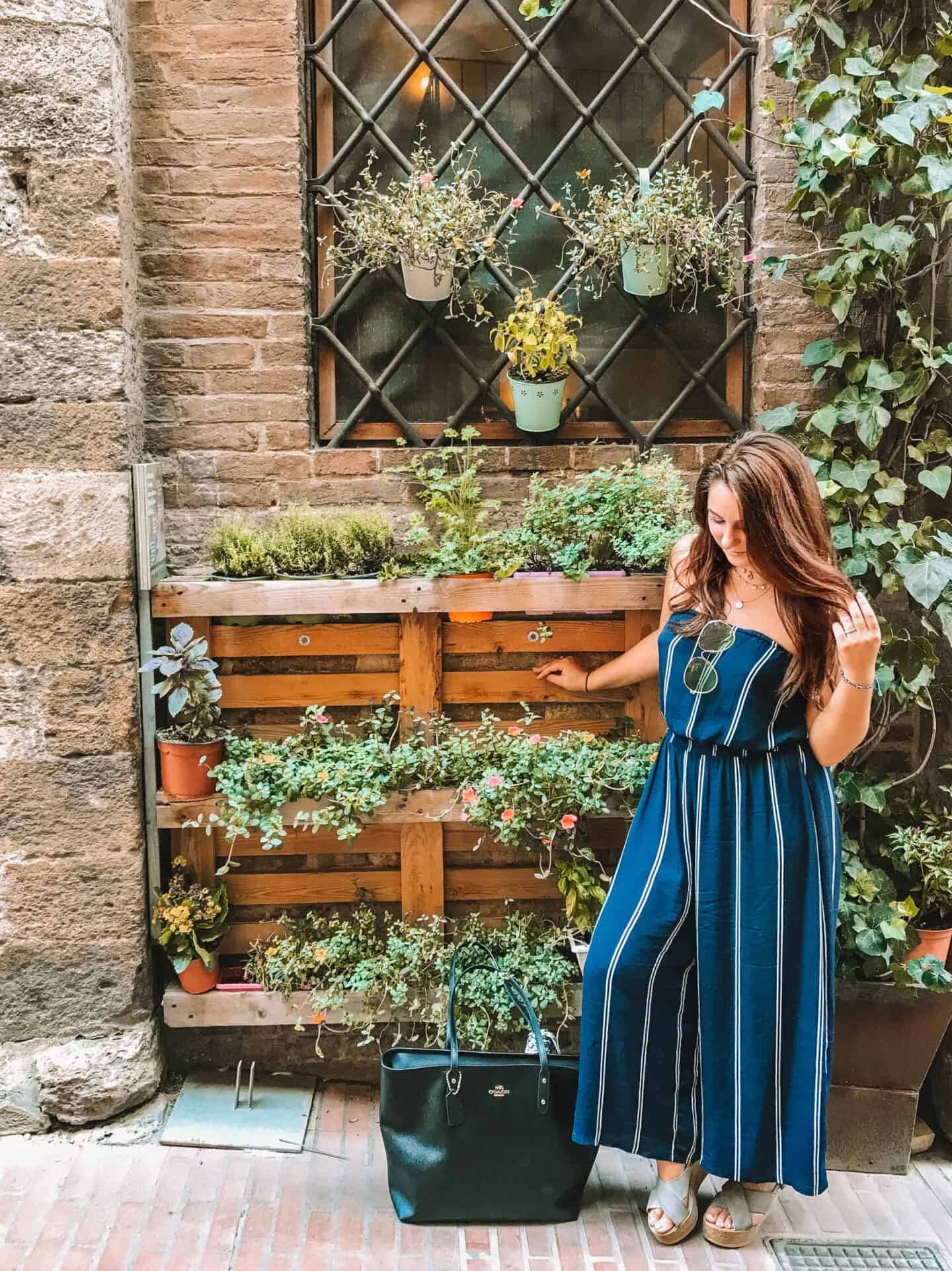 Instagram photo opp in San Gimignano Tuscany