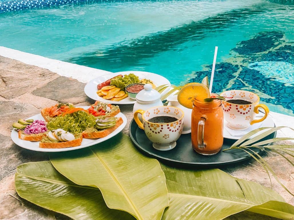 Brunch from the Sunken Fish at Tranquilseas Eco Lodge Roatan 