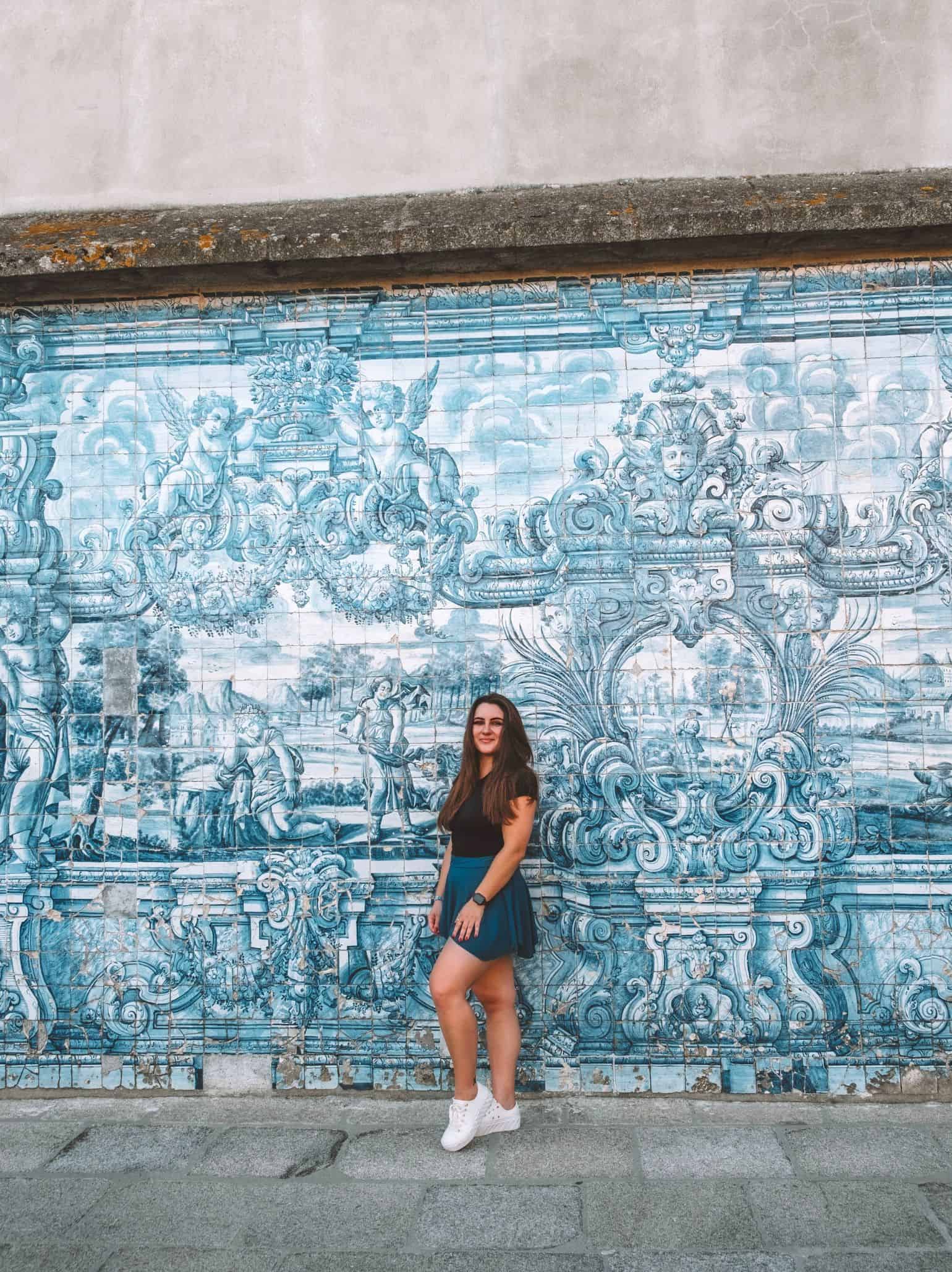 Me posing in front of the blue tiles of the Se do Porto. 